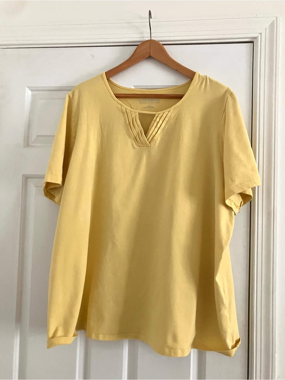 Catherine’s Butter Yellow Short Sleeve Coastal breathable Top 2x
